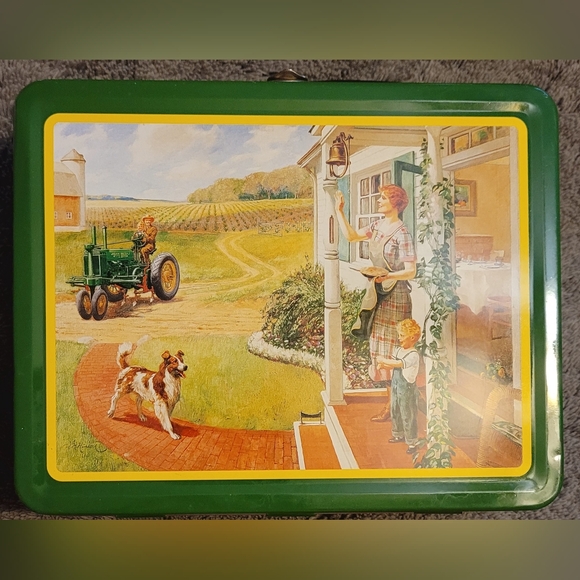 John Deere Licensed Product Lunch Box Tin "Suppertime" - Picture 1 of 6